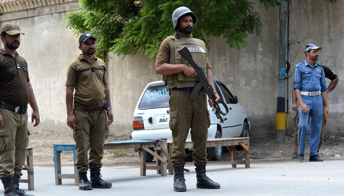 Niz militantnih napada u Pakistanu, deseci mrtvih