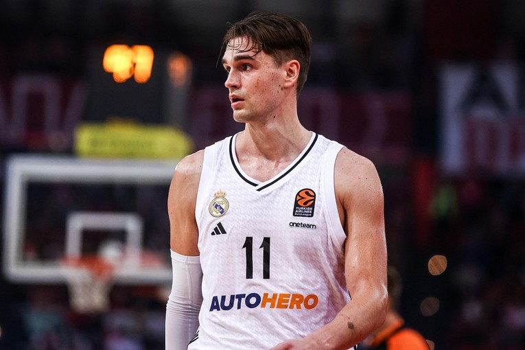Hezonju su pitali osjeća li pritisak. Pogledajte kako je reagirao