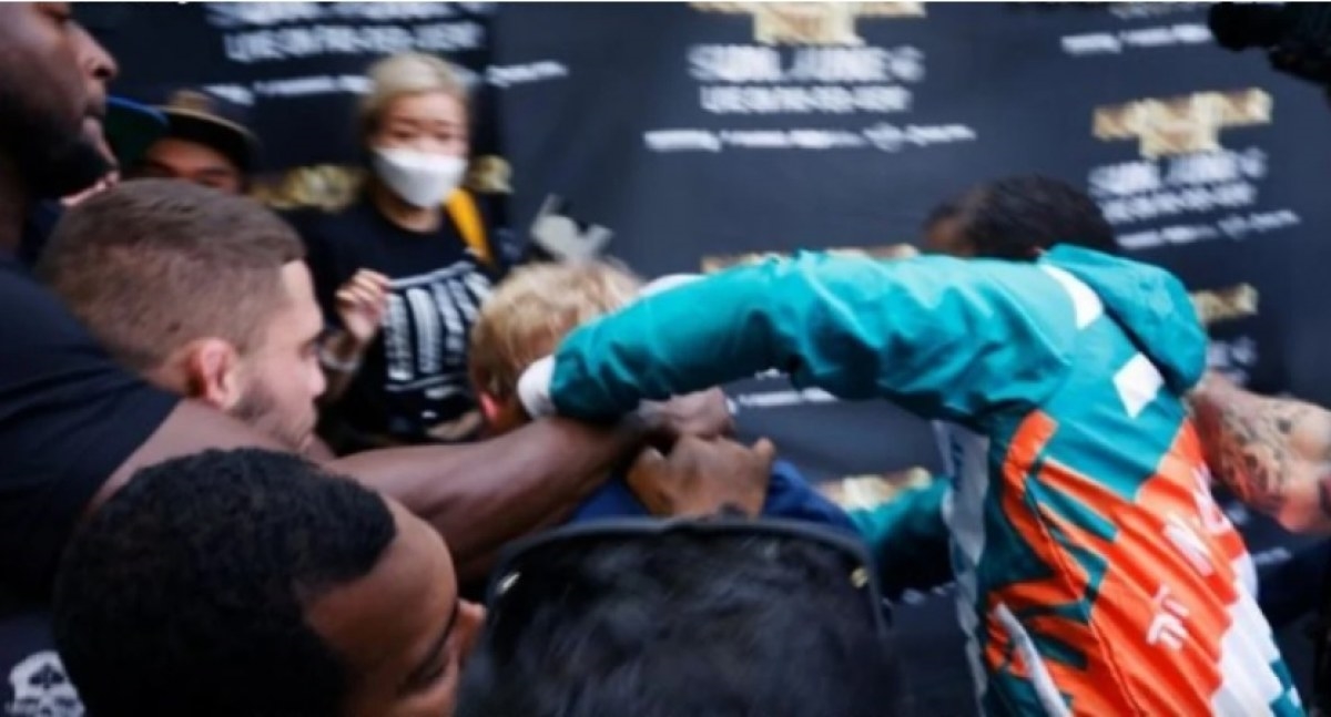 Kaos u Miamiju. Pogledajte žestoku tučnjavu Mayweathera i YouTube zvijezde