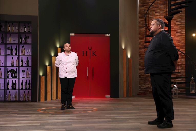 Gretić potjerao oba tima tijekom večere, Dragomir napustio show