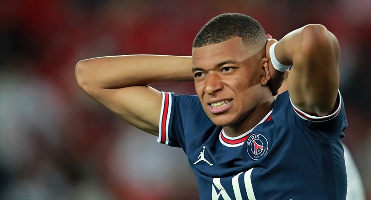 Mbappe zatražio sastanak s predsjednikom PSG-a, inzistira na transferu