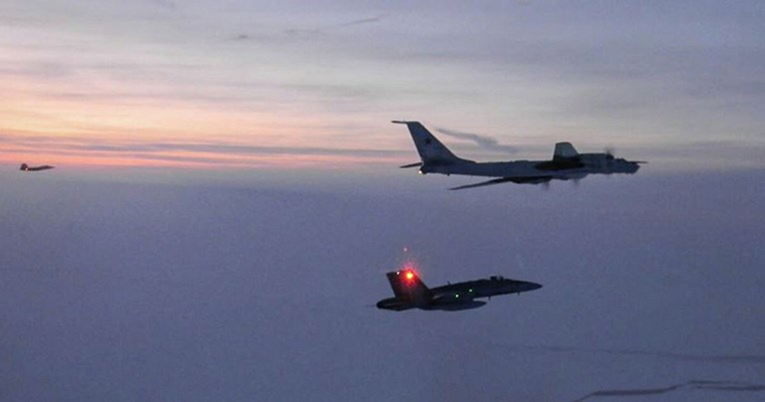 Ruski vojni zrakoplovi prošli kroz identifikacijsku zonu protuzračne obrane Aljaske