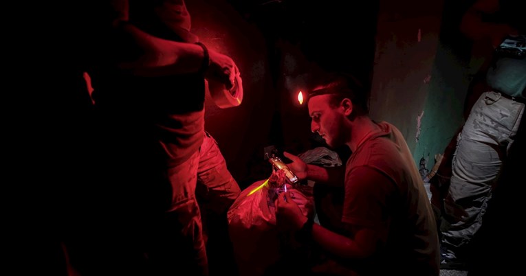 Zelenski: Nadam se da nam Zapad neće smanjiti pomoć zbog sukoba Izraela i Irana