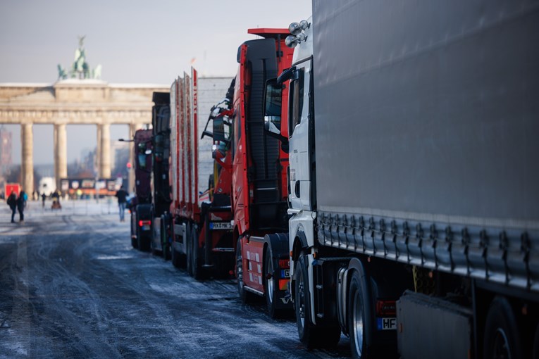 U Njemačkoj nedostaje 120 tisuća vozača kamiona. "Moglo bi postati još i gore"