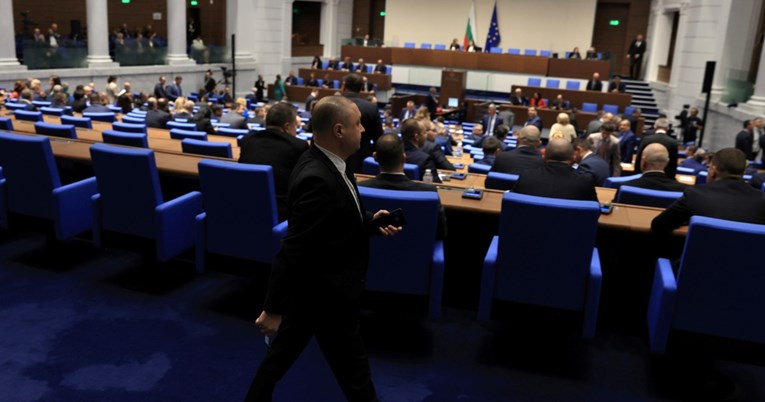 Bugarska vlada preživjela glasanje o nepovjerenju