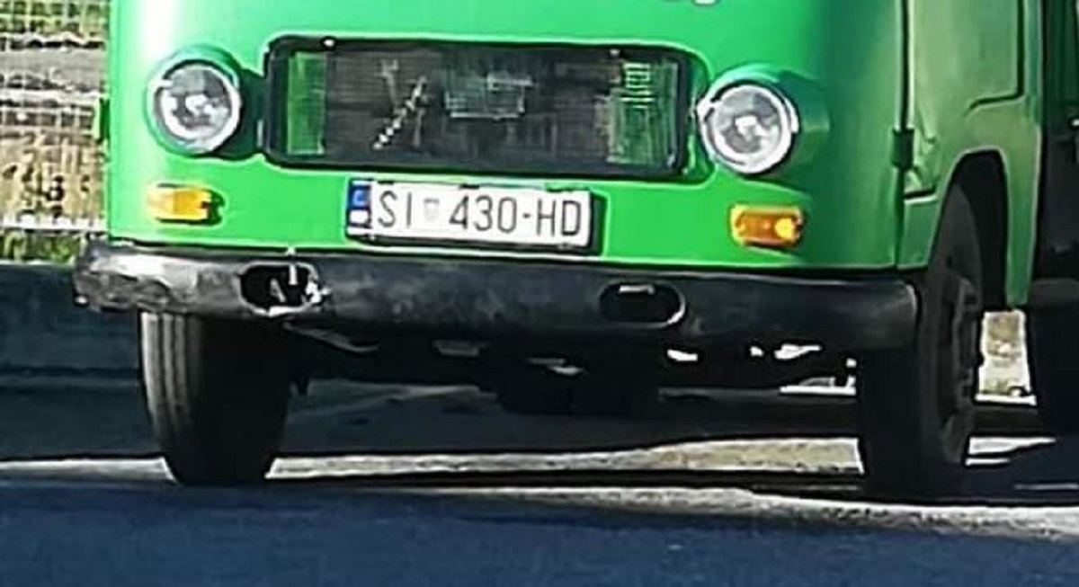 Zbog natpisa na kamionu iz Dalmacije, fotka postala hit na Fejsu