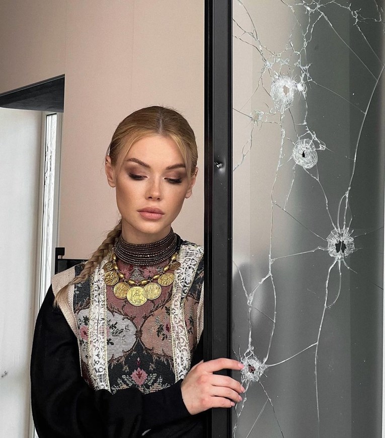 Miss Universe Ukrajine u suzama: "Mislim da bih mogla izgubiti cijelu obitelj"