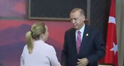"Erdogan ju zaljubljeno gledao, general nudio krave": Meloni je hit na Twitteru