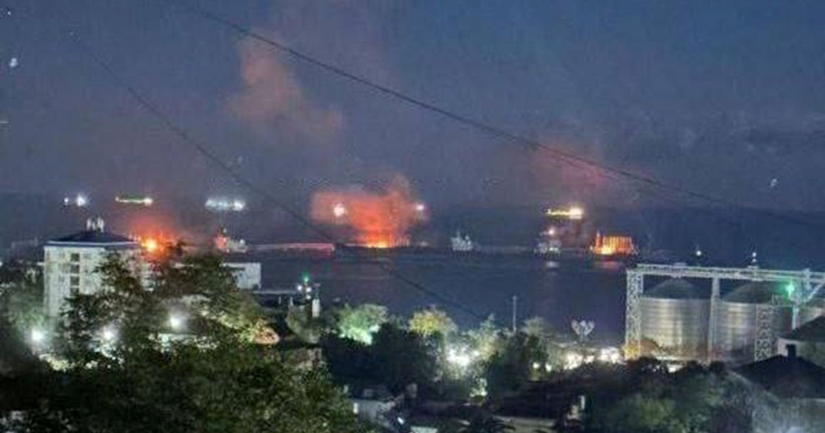 VIDEO Ukrajinci pogodili naftni terminal na Crnom moru