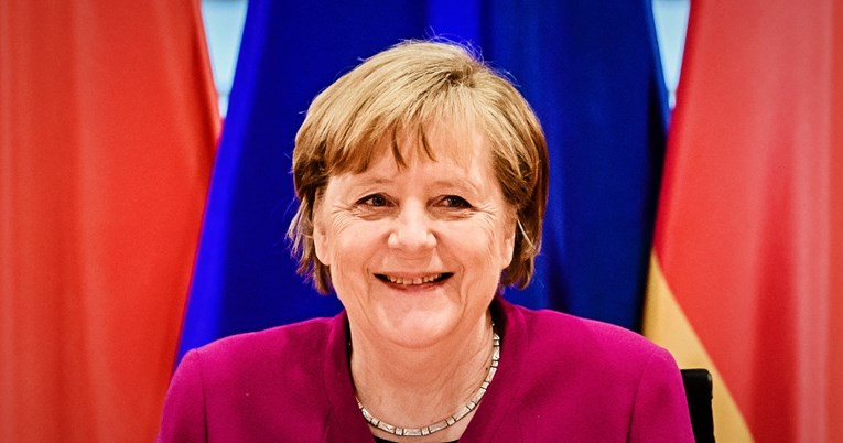 Merkel zahvalila radnicima, a sindikati upozorili na neravnopravnu podjelu tereta