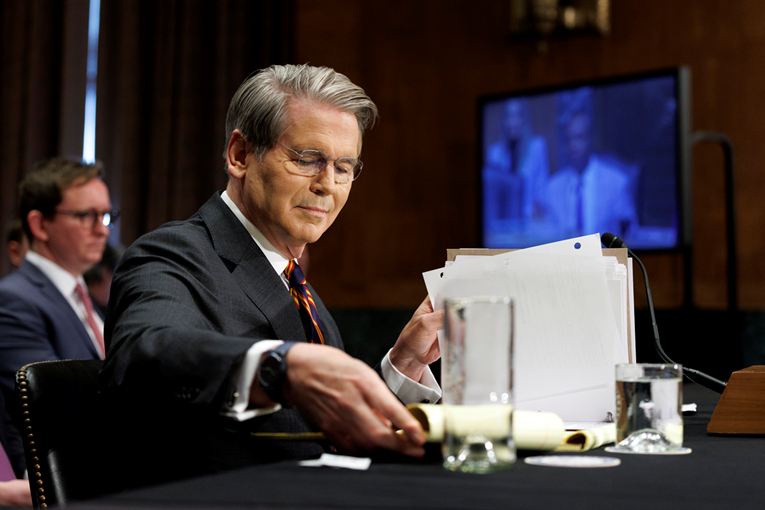 Američki ministar: Iransko vodstvo je kao ludo prebacivalo novac u inozemstvo