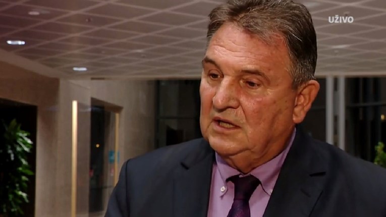 Radimir Čačić u vladi tražio uvođenje policijskog sata