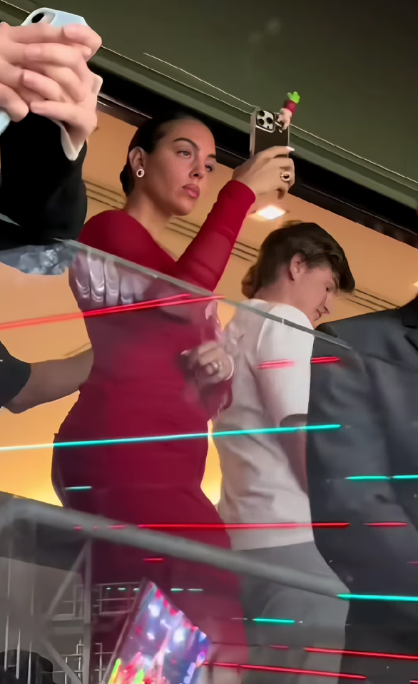 Je li Georgina Rodriguez ponovno trudna? Širi se snimka iz lože u finalu Lige nacija