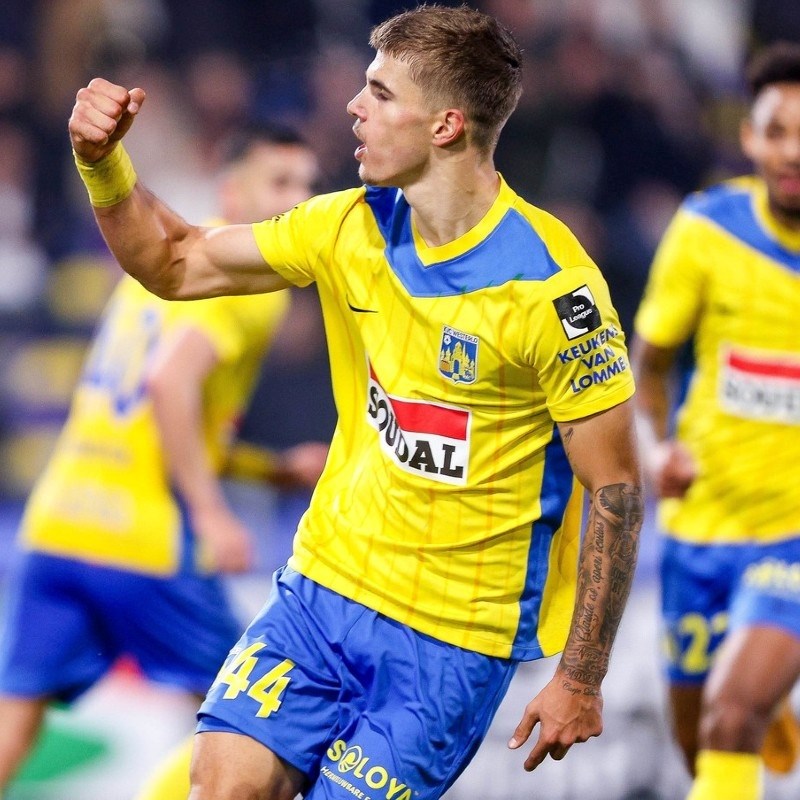 Ovo je 100 igrača nominiranih za nagradu Golden Boy. Među njima je i jedan Hrvat