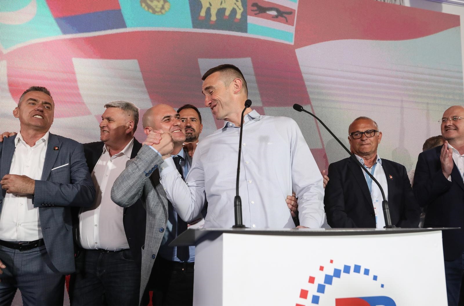 Penava: Hrvatice i Hrvati ustali su i rekli da žele ostati i boriti se