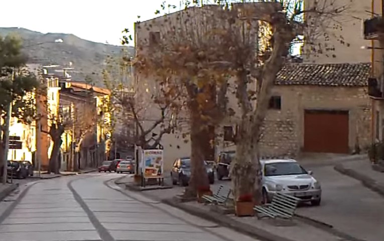 I ovaj gradić na Siciliji prodaje kuće za jedan dolar