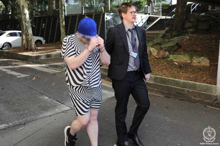 Tisuće jezivih snimki otkrile "sotonistička" zlostavljanja djece u Australiji