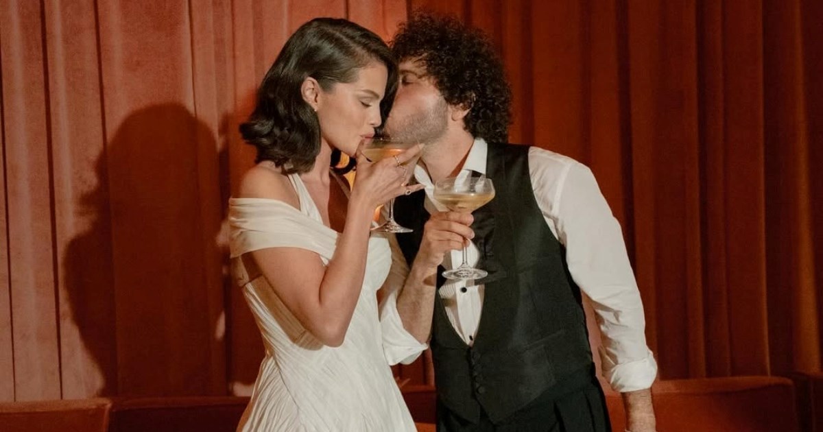 Selena Gomez objavila nove fotke s vjenčanja, pokazala sve tri vjenčanice