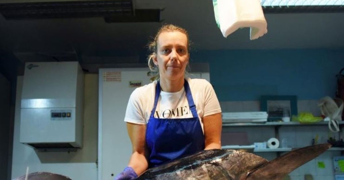 Na tržnici u Puli pažnju prolaznika privukla tuna teška više od 80 kilograma