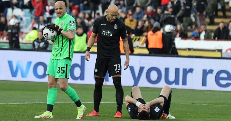 FIFA žestokom zabranom kaznila Partizan