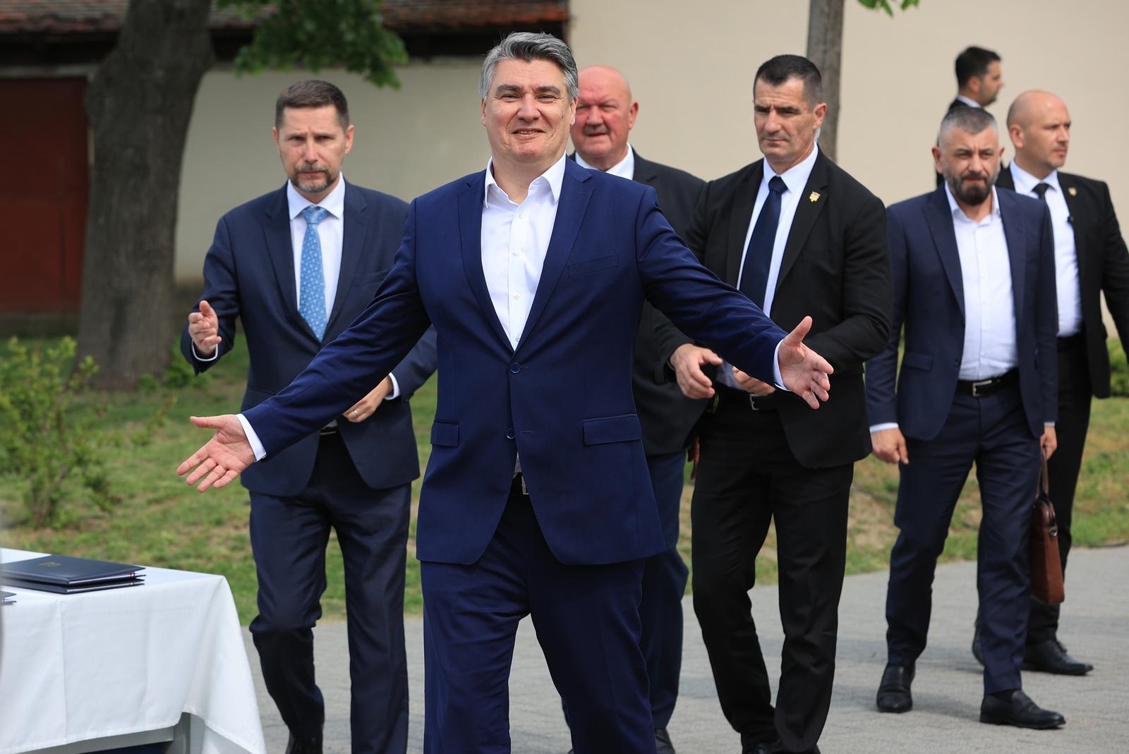 Milanović o pobačaju: Nadam se da Beroš i ja razmišljamo isto, a Plenković se sakrio