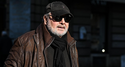 Glumac Ivica Zadro (69) nakon dugo vremena u javnosti, snimljen u šetnji Zagrebom