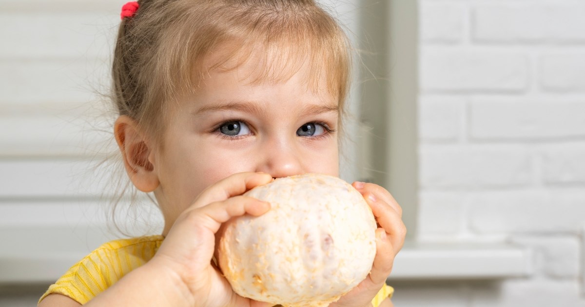 Nije ih uvijek lako prepoznati: Ovo su simptomi nedostatka vitamina C kod djece