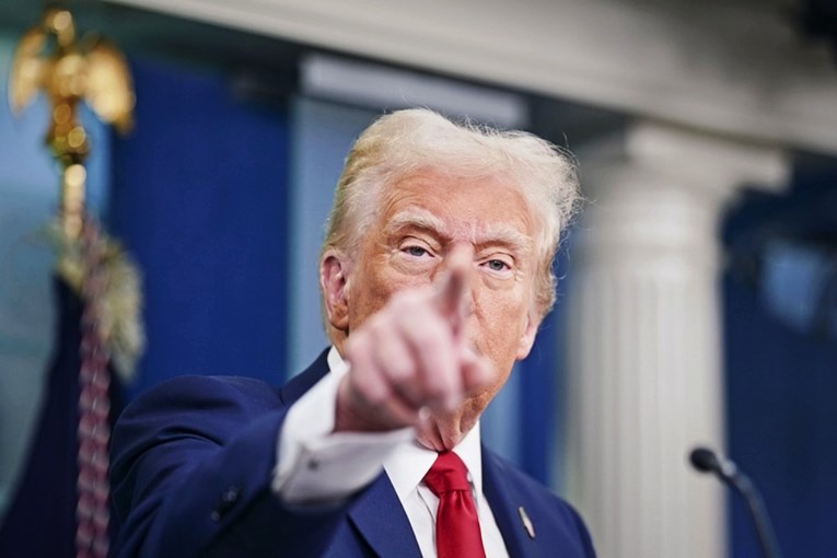 Trump: Ako pregovori s Iranom propadnu, slijedi vojna akcija