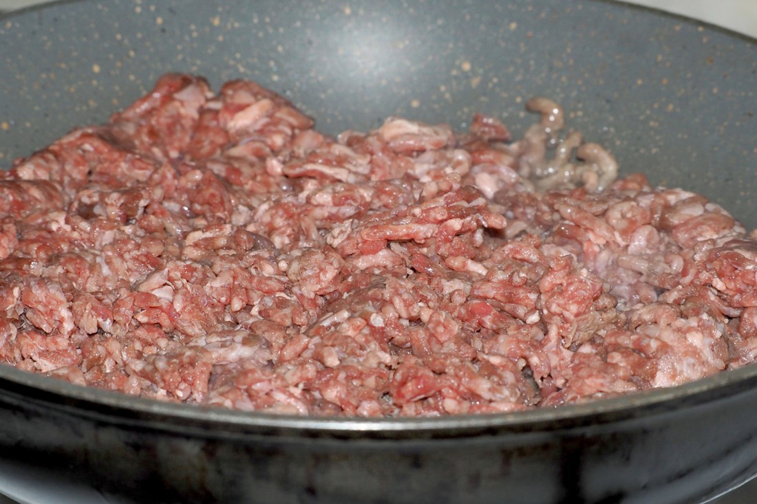 Mljeveno meso nekada posivi - što to znači i smije li se tada jesti?