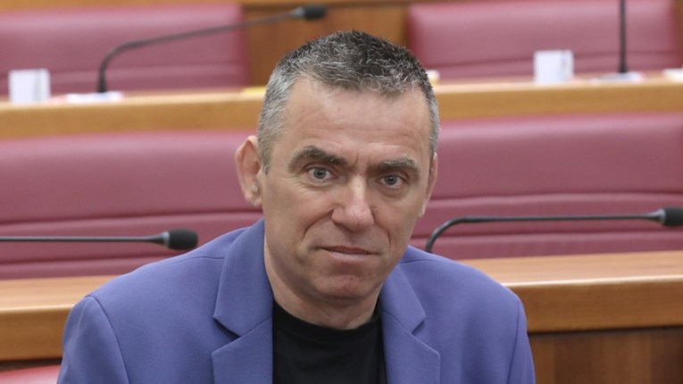 Mlinarić Ćipe: Tomo, u vladi ti sjedi Anja Šimpraga. Ona isto razmišlja kao Vučić
