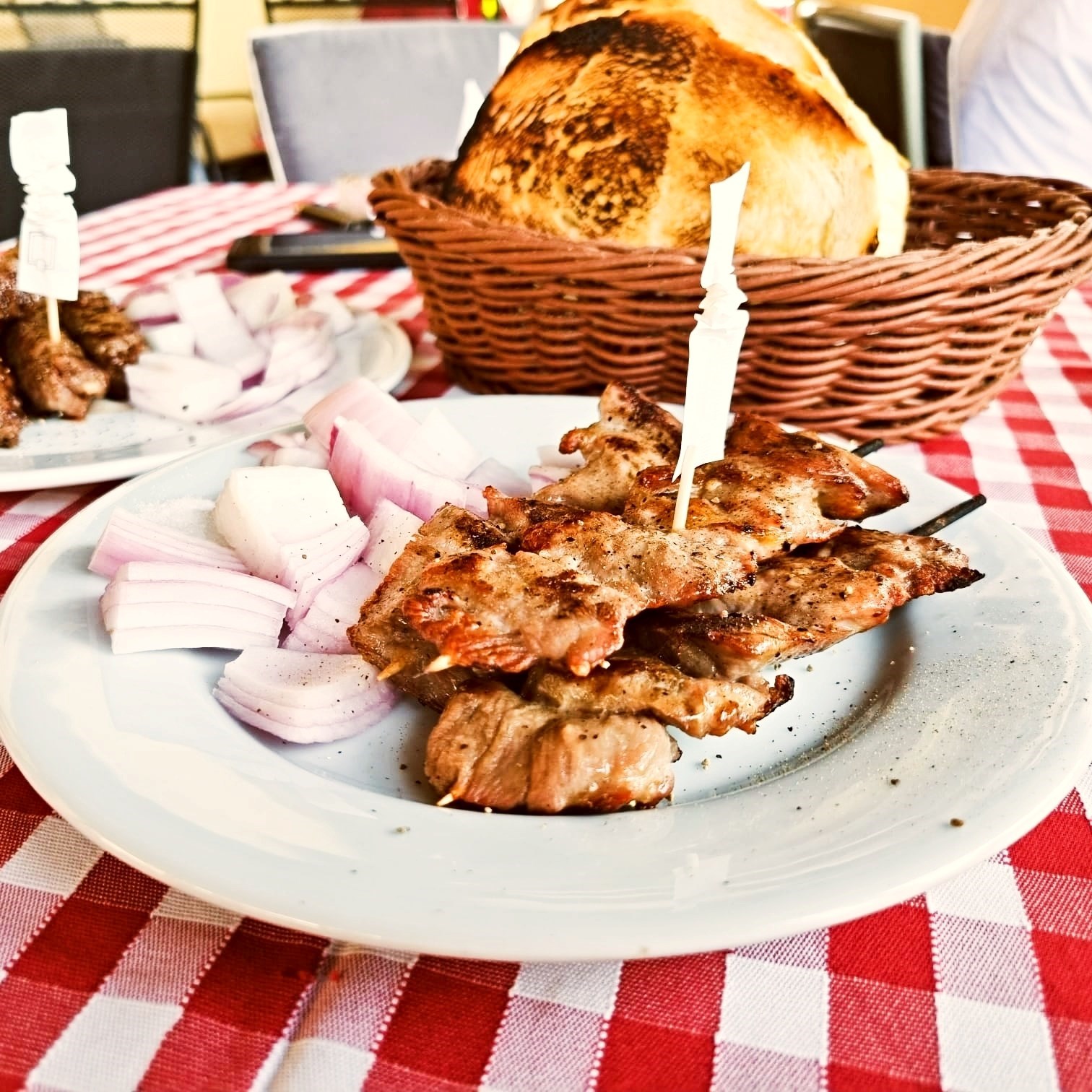 U ovoj krčmi na meniju su samo dvije stvari. Probali smo obje