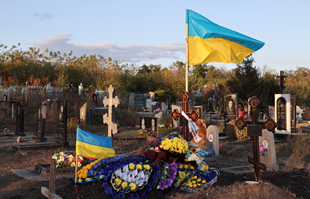Ukrajinci će prvi put od početka rata pokopati svoje vojnike u zajedničkoj grobnici