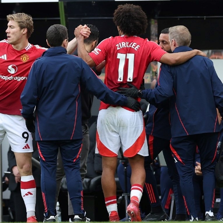 Manchester United ostao bez napadača do kraja sezone