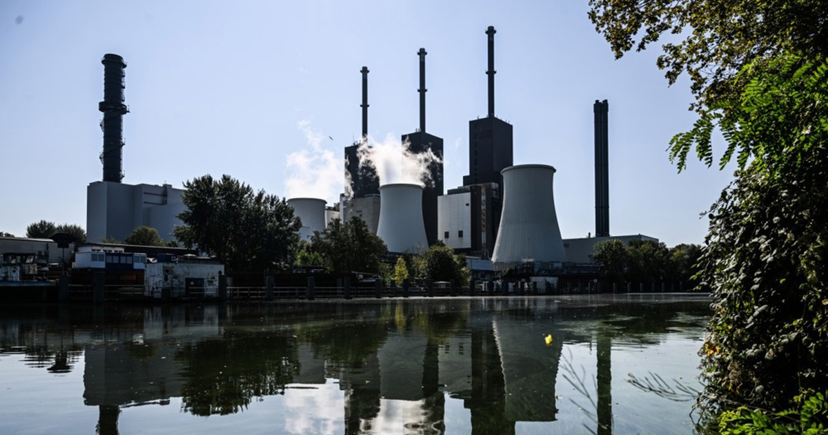 Njemačka industrija naglo usporila. Nove narudžbe pale više od 10 posto