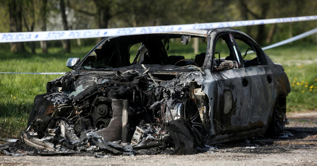 Na zagrebačkom Trnju izbio požar, gorjela dva auta. Priveden 33-godišnjak