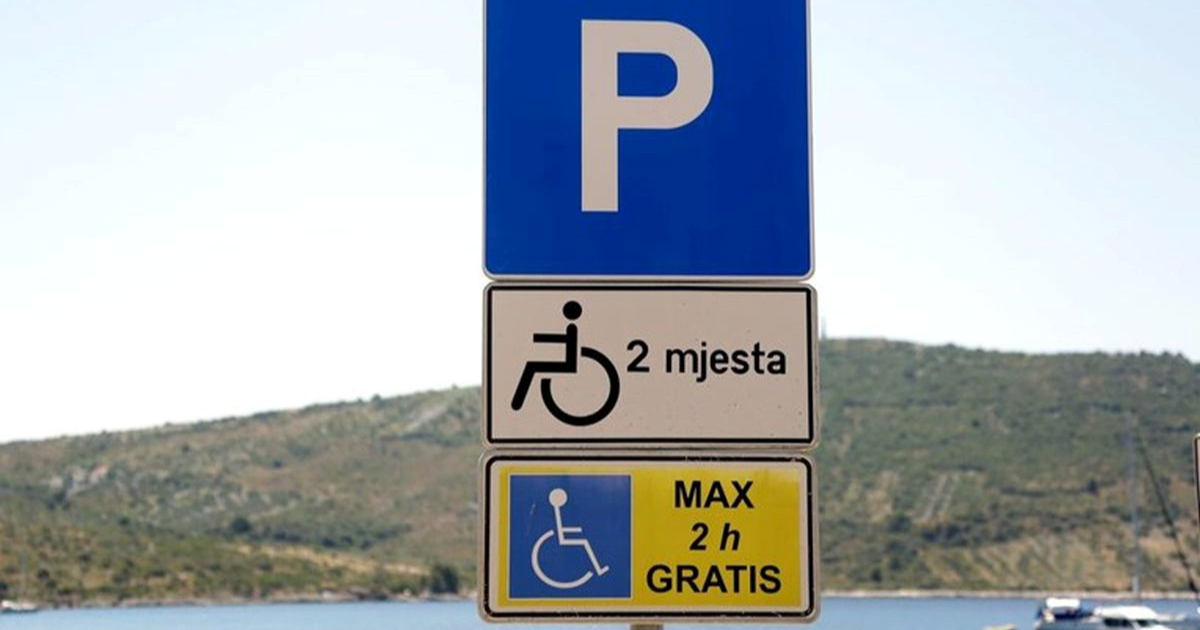 Splitska policija utvrdila 67 prekršaja u nadzoru parkinga za osobe s invaliditetom