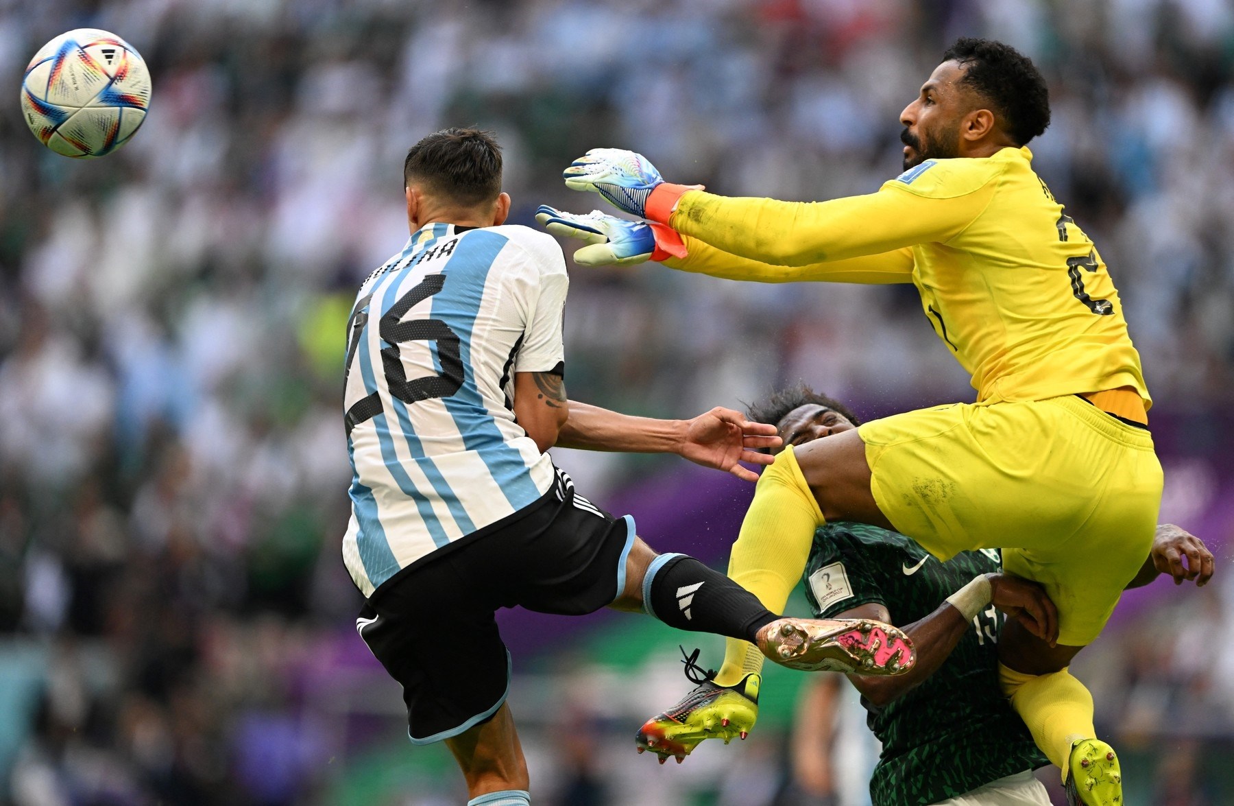 Junak Saudijaca žestoko nokautirao suigrača i završio u suzama