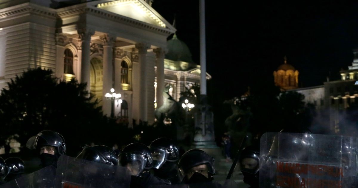 Liderica srpske oporbe: Smislili su dojavu o bombi u skupštini da nam upadnu u urede