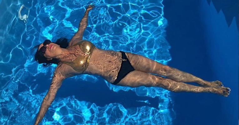 Alka Vuica (62) spas od vrućina pronašla u bazenu: "Kod kuće je najljepše"