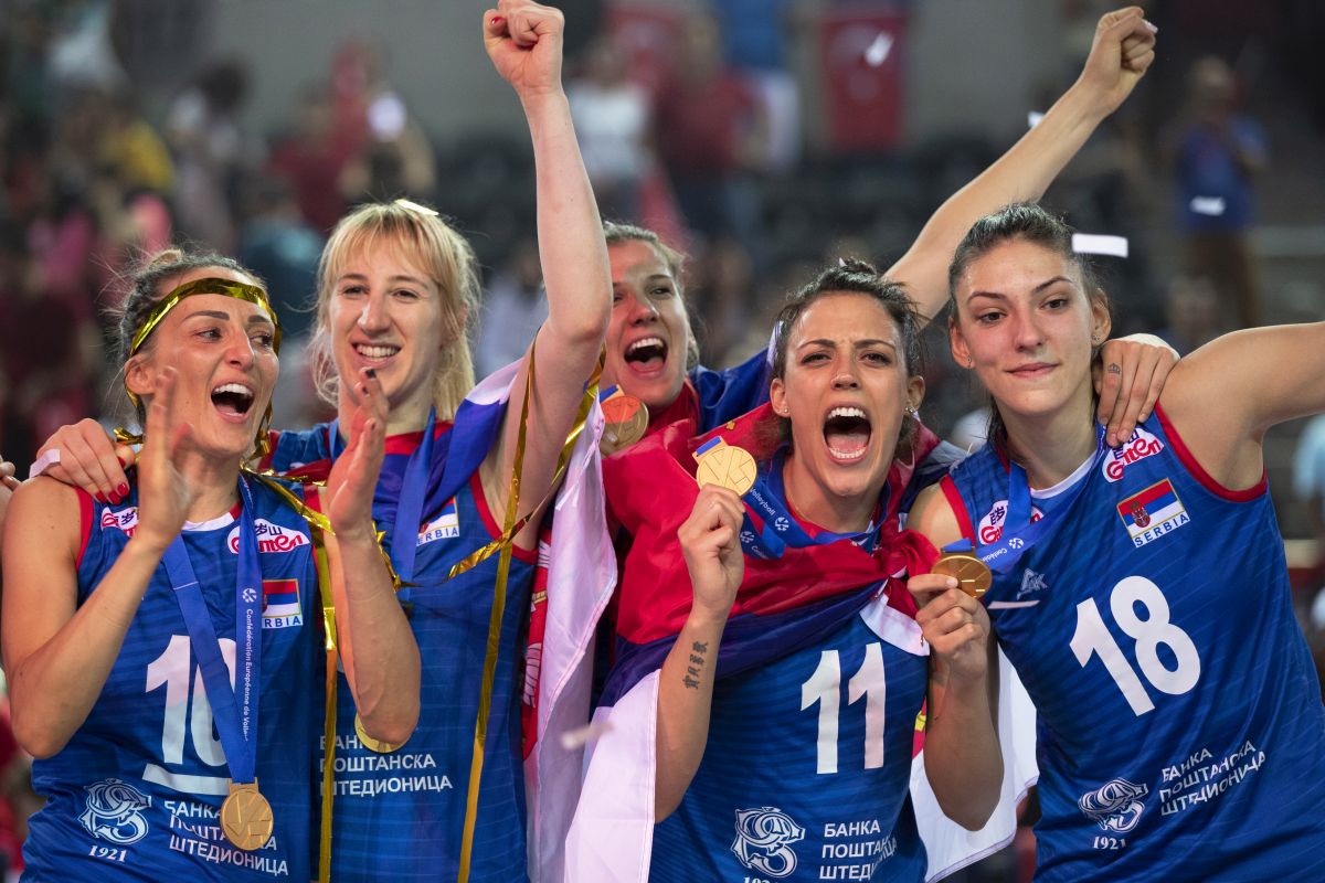 Hrvatski savez čestitao srpskim odbojkašicama na europskoj tituli