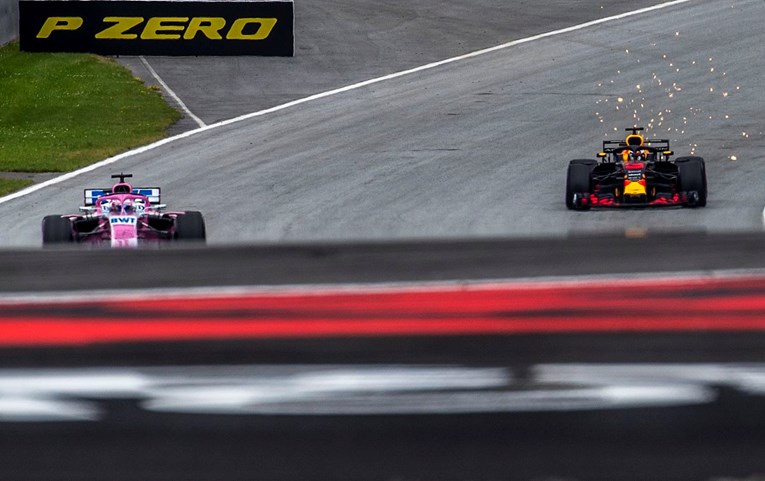 Verstappen izborio prvu pobjedu sezone, odustala oba Mercedesa, Vettel opet na vrhu