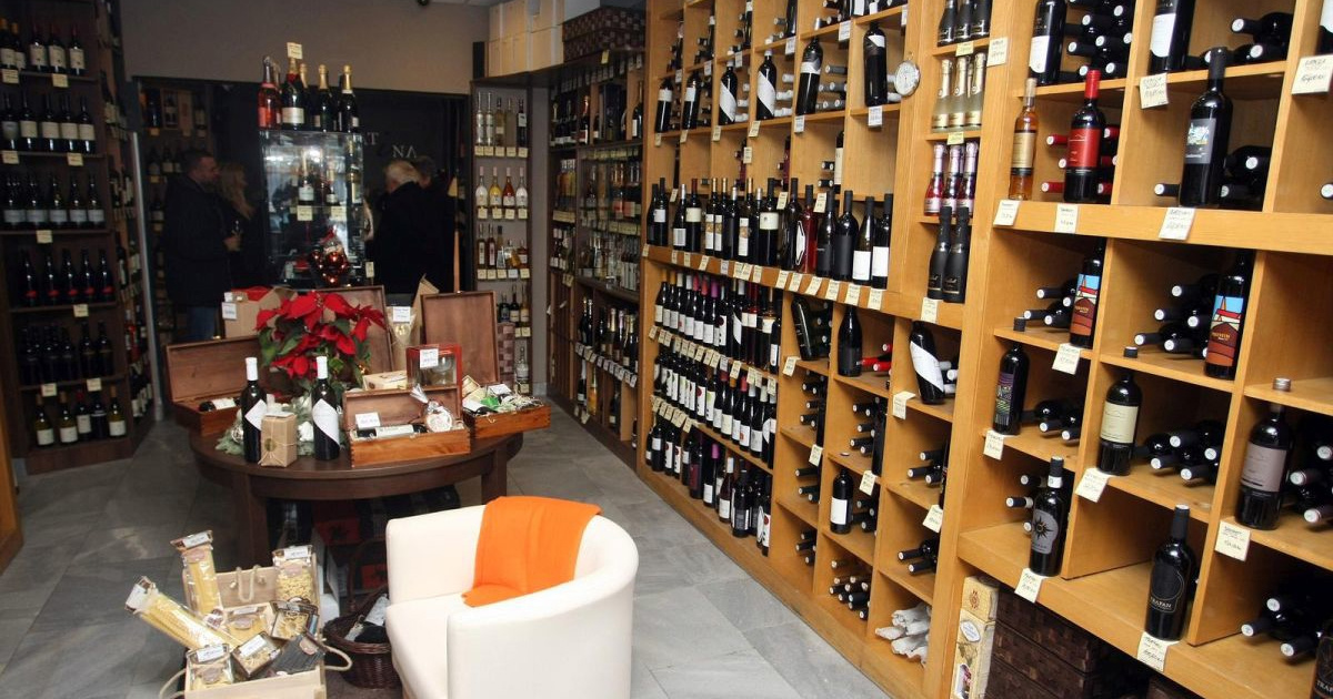 Svaka treća boca vina u trgovinama je uvezena