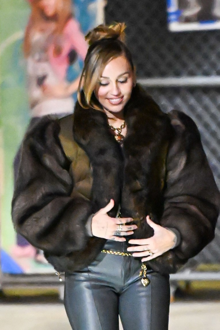 Miley Cyrus oživjela zaboravljeni modni trend