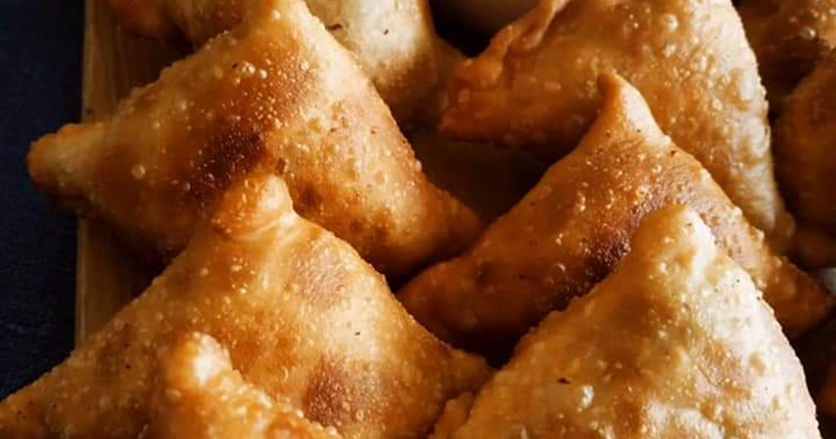 Volite indijsku hranu? Imamo super recept za hrskave samose