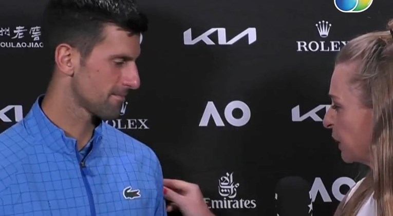 VIDEO Voditeljica uštipnula Đokovića na Australian Openu