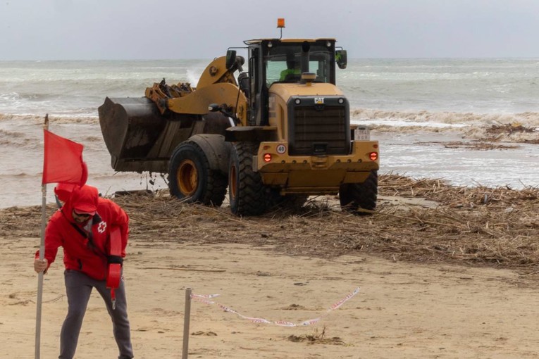 Španjolska obala propada. Stotine plaža mora se obnavljati