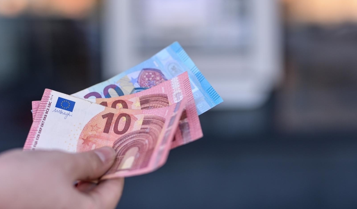 Policija javlja o novoj prevari. Žena skoro nasjela, upozorio ju taksist