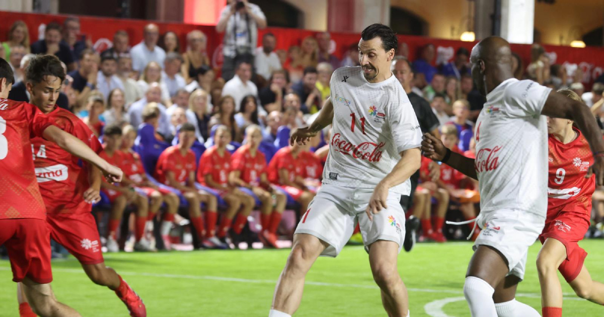 FOTO Utakmica legendi u Splitu. Zaigrali Ibrahimović, Karabatić, Mandžukić, Srna...