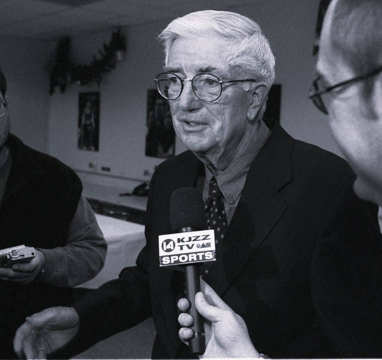 Preminuo Frank Layden (93), legendarni trener Utah Jazza