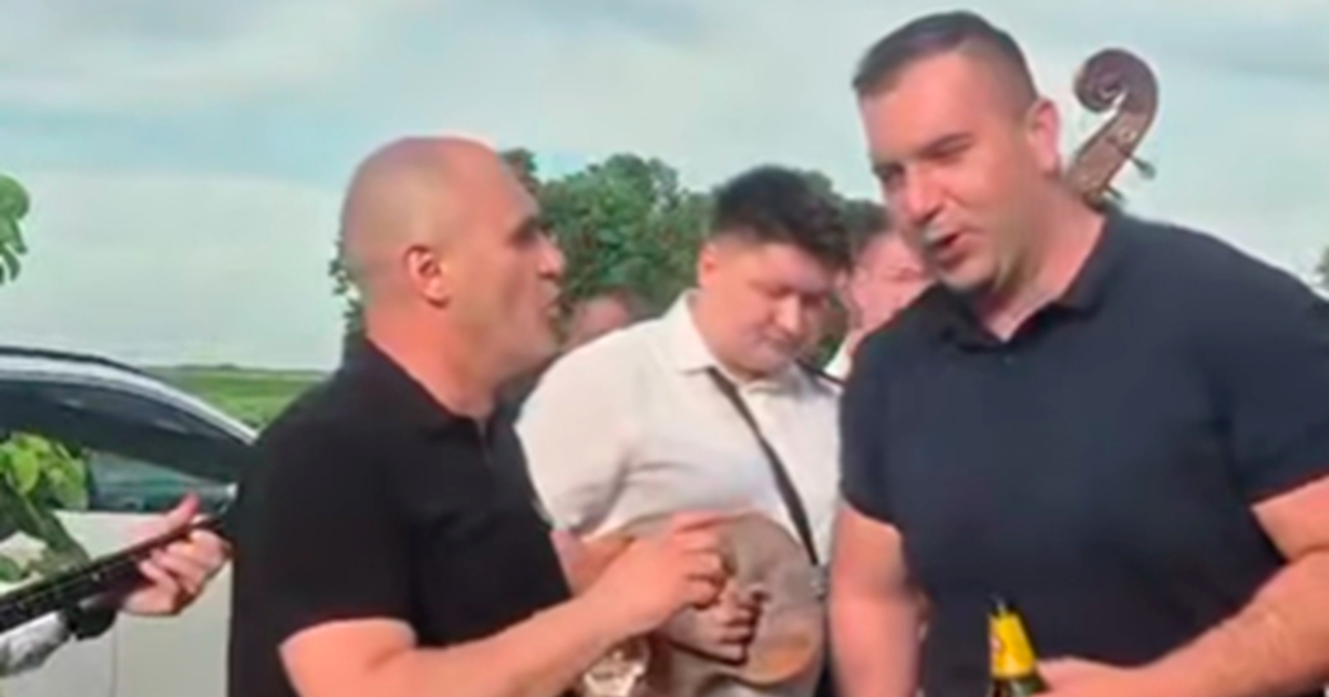 VIDEO Dabro opet zapjevao: "Ubiše nam Stjepana Radića, a mi njima Karađorđevića"
